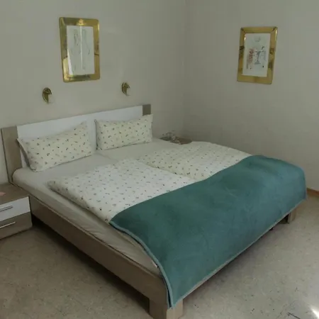 Schiffer Pensión Blankenheim (North Rhine-Westphalia)