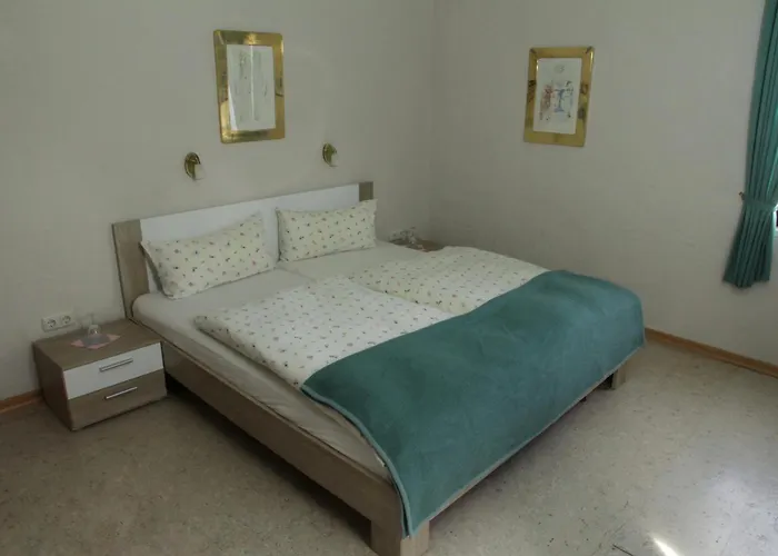 Schiffer Pensión Blankenheim (North Rhine-Westphalia)